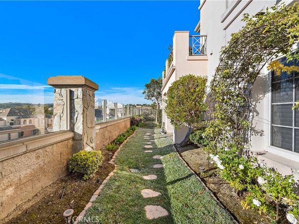 31 Shorebreaker, Laguna Niguel CA 92677