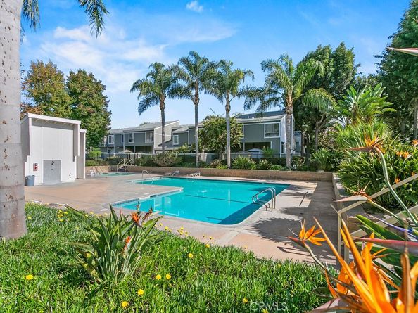 2961 S Fairview B, Santa Ana CA 92704