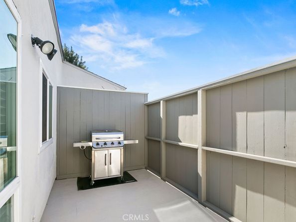 2961 S Fairview B, Santa Ana CA 92704