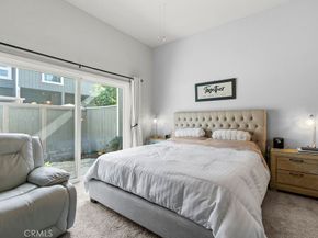 2961 S Fairview B, Santa Ana CA 92704