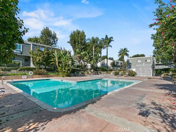 2961 S Fairview B, Santa Ana CA 92704