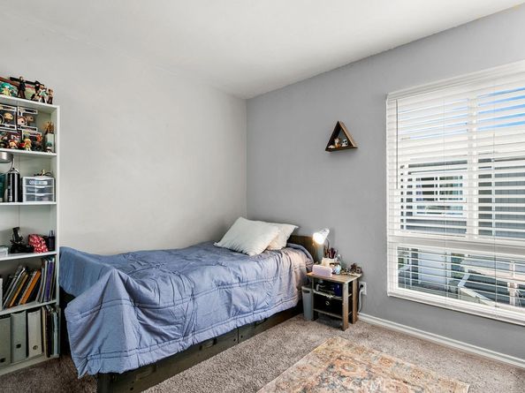 2961 S Fairview B, Santa Ana CA 92704