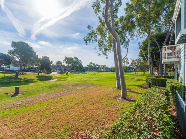 6020 Bixby Village 63, Long Beach CA 90803