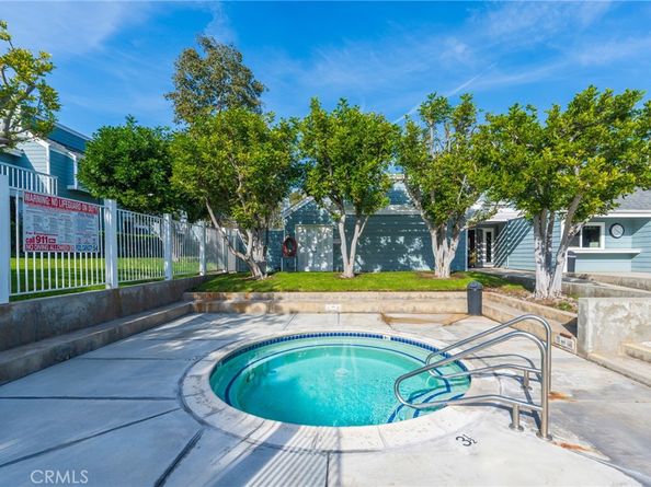 6020 Bixby Village 63, Long Beach CA 90803