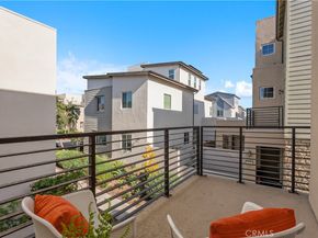 110 Spiral, Irvine CA 92618