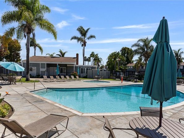 9831 Continental Dr., Huntington Beach CA 92646