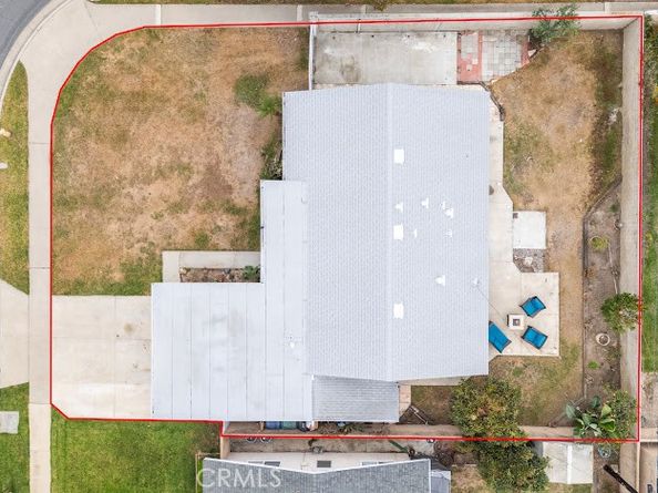 9462 Litchfield Drive, Huntington Beach CA 92646