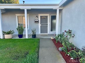9462 Litchfield Drive, Huntington Beach CA 92646
