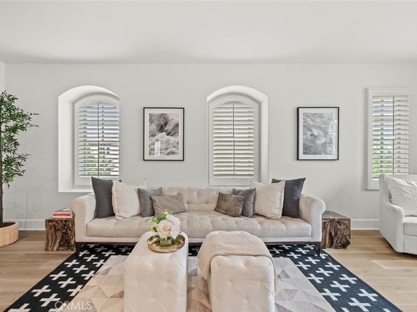 117 Andirons, Irvine CA 92602