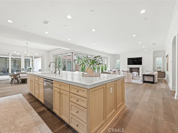 117 Andirons, Irvine CA 92602