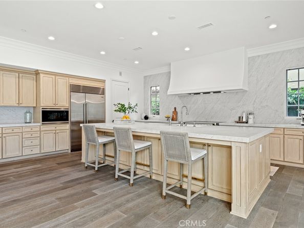 117 Andirons, Irvine CA 92602