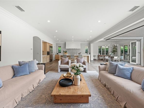 117 Andirons, Irvine CA 92602