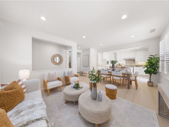 54 Jade Flower, Irvine CA 92620