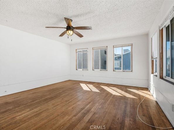 2006 Court Avenue, Newport Beach CA 92663