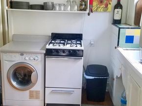 2006 Court Avenue, Newport Beach CA 92663