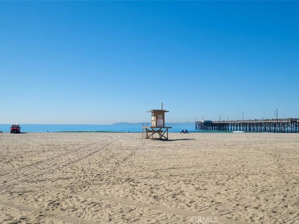 2006 Court Avenue, Newport Beach CA 92663