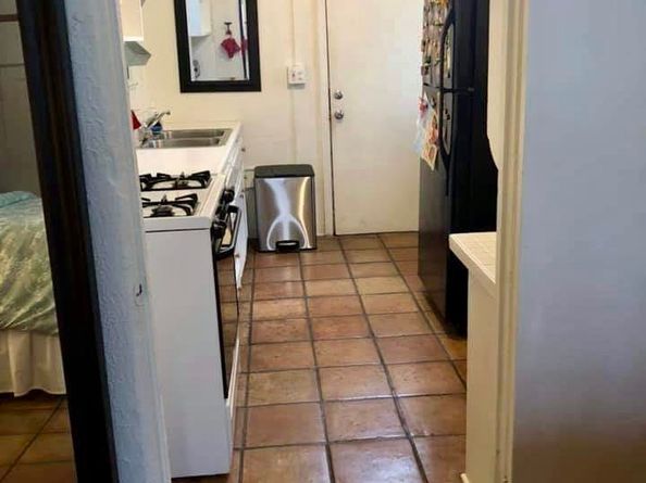 2006 Court Avenue, Newport Beach CA 92663