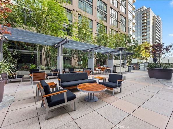 1100 S Hope 1704, Los Angeles CA 90015