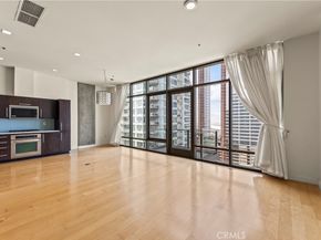 1100 S Hope 1704, Los Angeles CA 90015