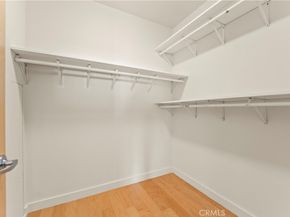 1100 S Hope 1704, Los Angeles CA 90015