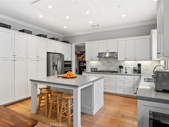 58 Tollson, Irvine CA 92620