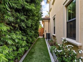 58 Tollson, Irvine CA 92620