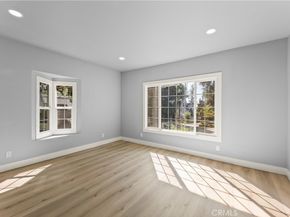 379 Buena Loma, Altadena CA 91001