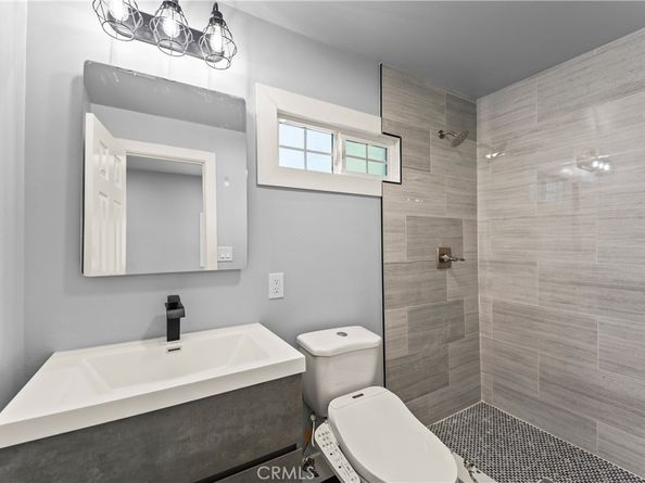 379 Buena Loma, Altadena CA 91001