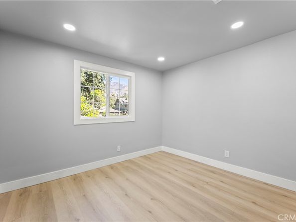 379 Buena Loma, Altadena CA 91001