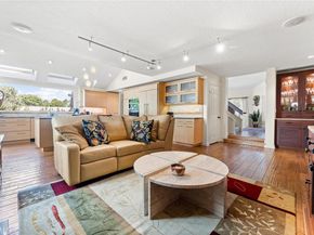 39 Foxboro, Irvine CA 92614