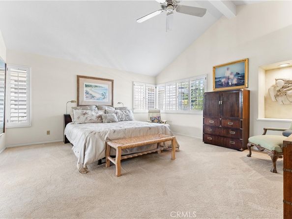 39 Foxboro, Irvine CA 92614