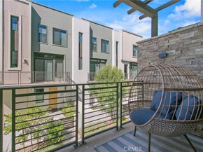 102 Sawbuck, Irvine CA 92618