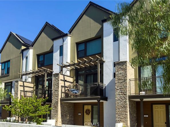 102 Sawbuck, Irvine CA 92618