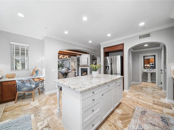 38 Upperbend, Irvine CA 92618