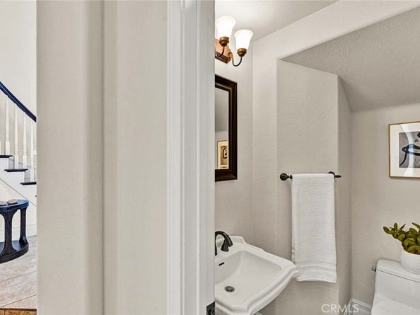 23242 Castle Rock, Mission Viejo CA 92692