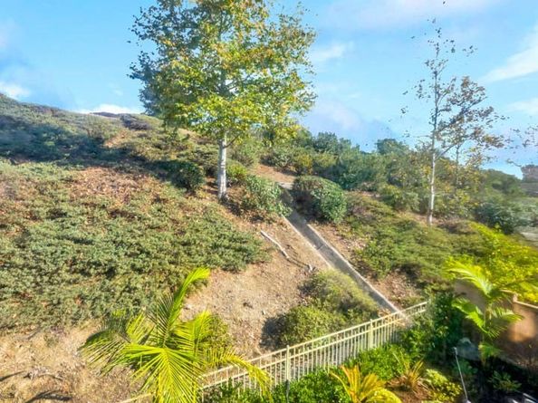 23242 Castle Rock, Mission Viejo CA 92692