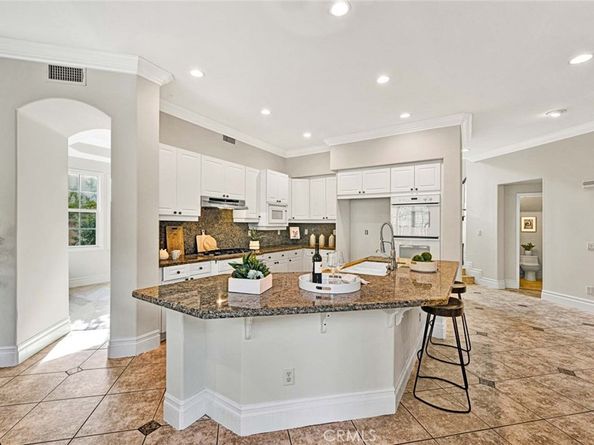 23242 Castle Rock, Mission Viejo CA 92692