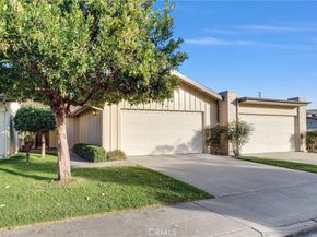 21436 Via Straits, Huntington Beach CA 92646