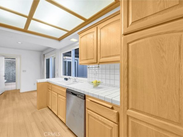 21436 Via Straits, Huntington Beach CA 92646