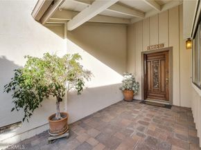 21436 Via Straits, Huntington Beach CA 92646