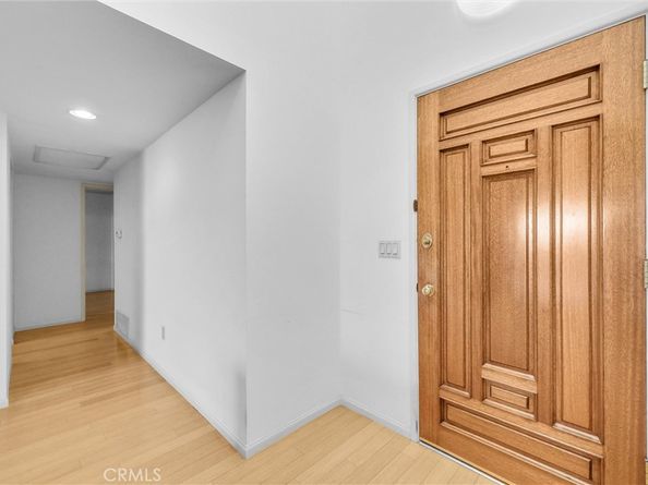 21436 Via Straits, Huntington Beach CA 92646