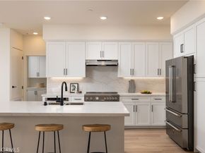 414 Main St. 310, Huntington Beach CA 92648