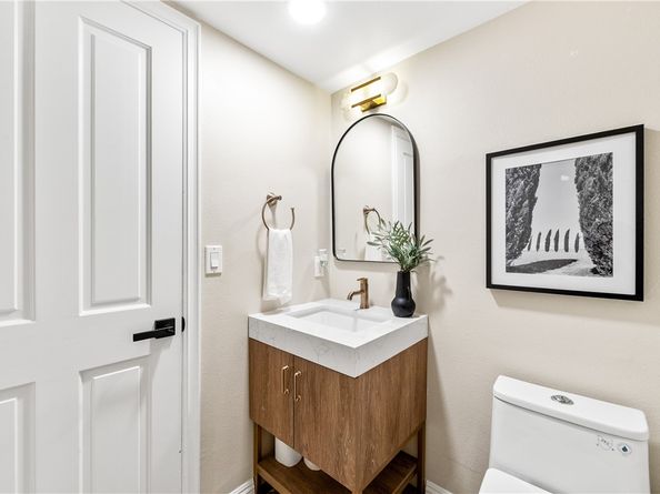 423 18th Street, Huntington Beach CA 92648