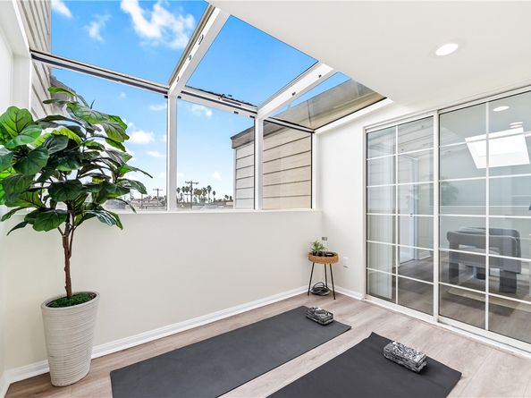 423 18th Street, Huntington Beach CA 92648