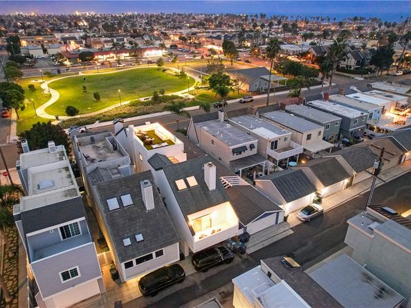 423 18th Street, Huntington Beach CA 92648