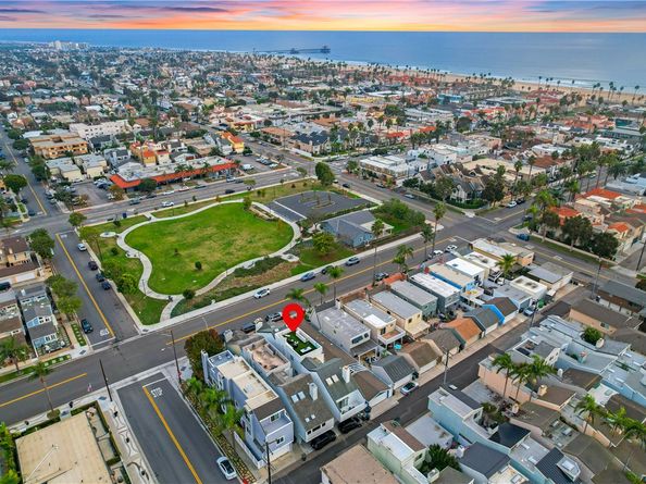 423 18th Street, Huntington Beach CA 92648