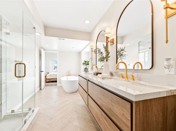 423 18th Street, Huntington Beach CA 92648