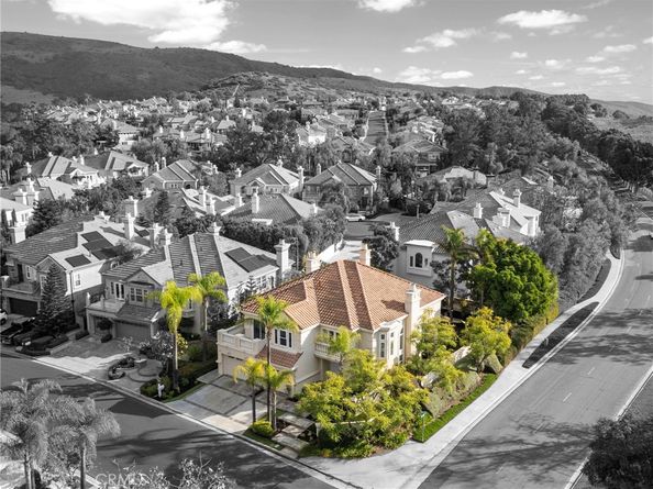 2 Dellwood, Rancho Santa Margarita CA 92679