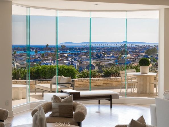 1535 Dolphin Terrace, Corona Del Mar CA 92625
