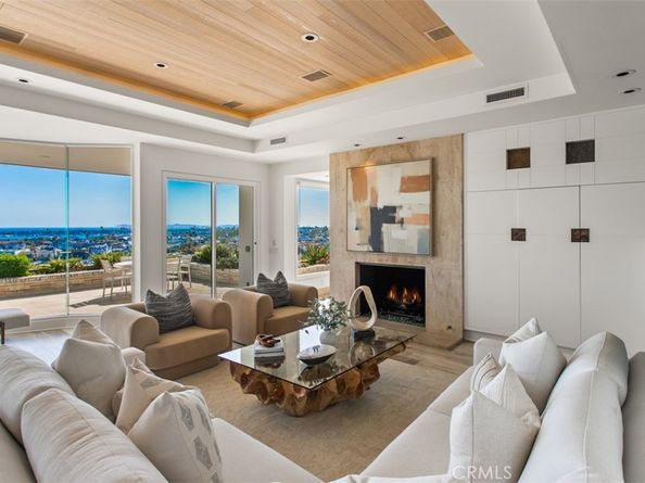 1535 Dolphin Terrace, Corona Del Mar CA 92625